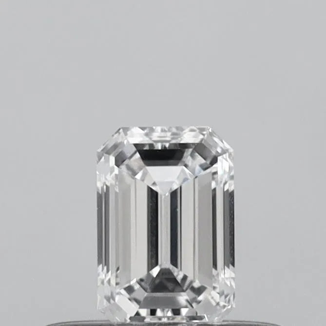 0.31ct Emerald Lab Grown Diamond (Colour D, Clarity VS2, IGI Certified)
