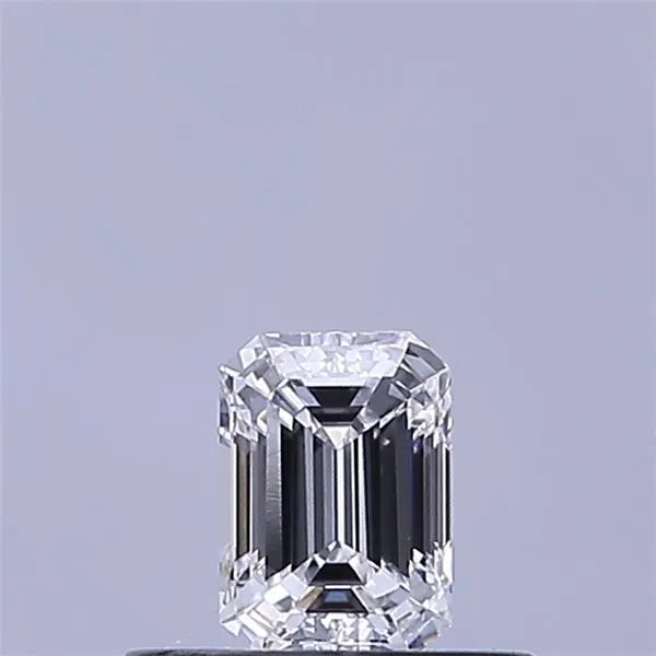 0.33ct Emerald Lab Grown Diamond (Colour D, Clarity VVS1, IGI Certified)