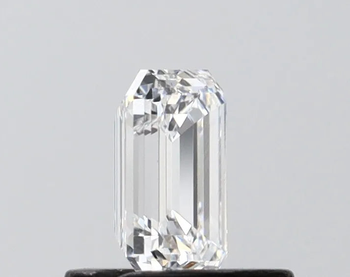 0.50ct Emerald Lab Grown Diamond (Colour D, Clarity VVS2, IGI Certified)