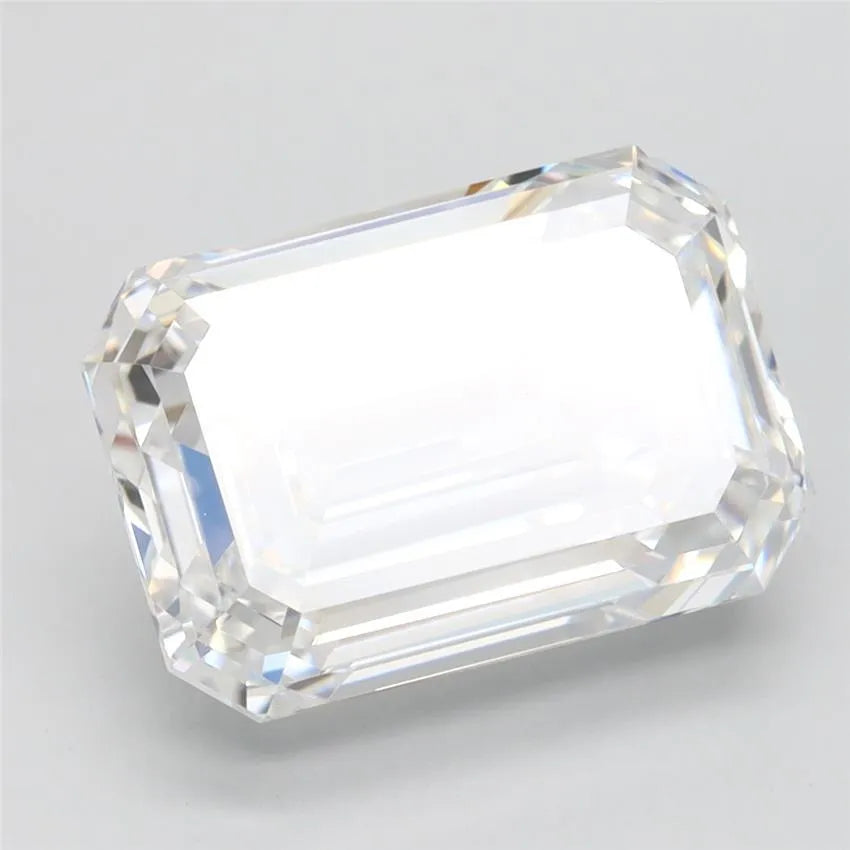 3.96ct Emerald Lab Grown Diamond (Colour D, Clarity FL, IGI Certified)